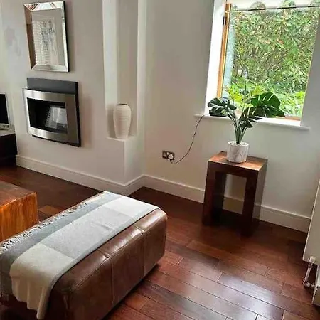 Btown 2 Bed 2 Bath Appartement