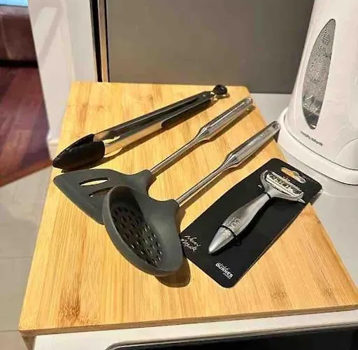 Btown 2 Bed 2 Bath Ballybrack (Dublin)